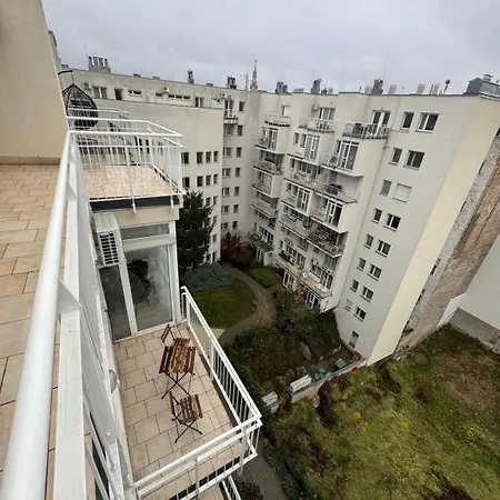 Stylish Duplex Penthouse In By Cavaland Lejlighed *
