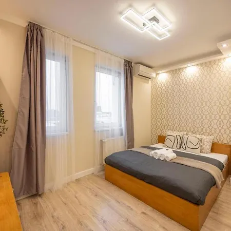 Stylish Duplex Penthouse In By Cavaland Apartman