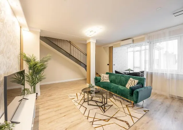 Stylish Duplex Penthouse In By Cavaland Apartamento *